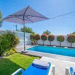 فيلة Casa Madeira - Spacious 4-bedroom With Private Pool كارفويرو