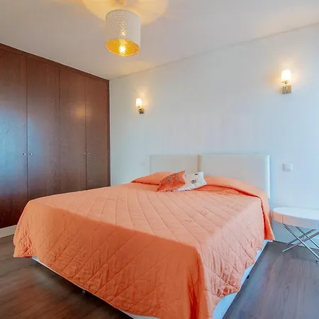 Βίλα Casa Madeira - Spacious 4-bedroom With Private Pool *