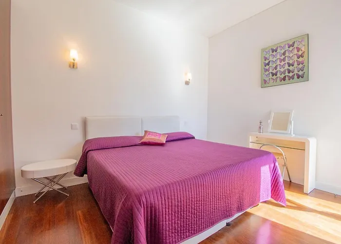 Casa Madeira - Spacious 4-bedroom With Private Pool