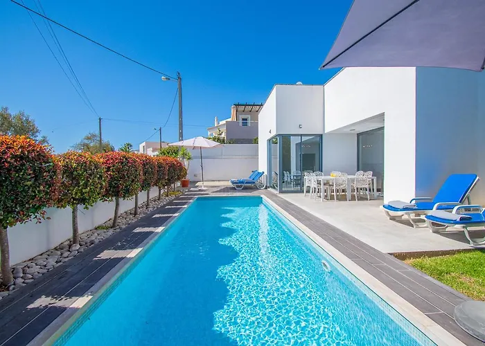Casa Madeira - Spacious 4-bedroom With Private Pool * Carvoeiro (Lagoa)