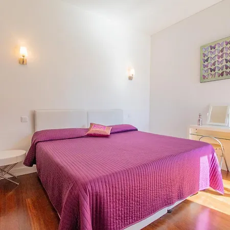 Casa Madeira - Spacious 4-bedroom With Private Pool